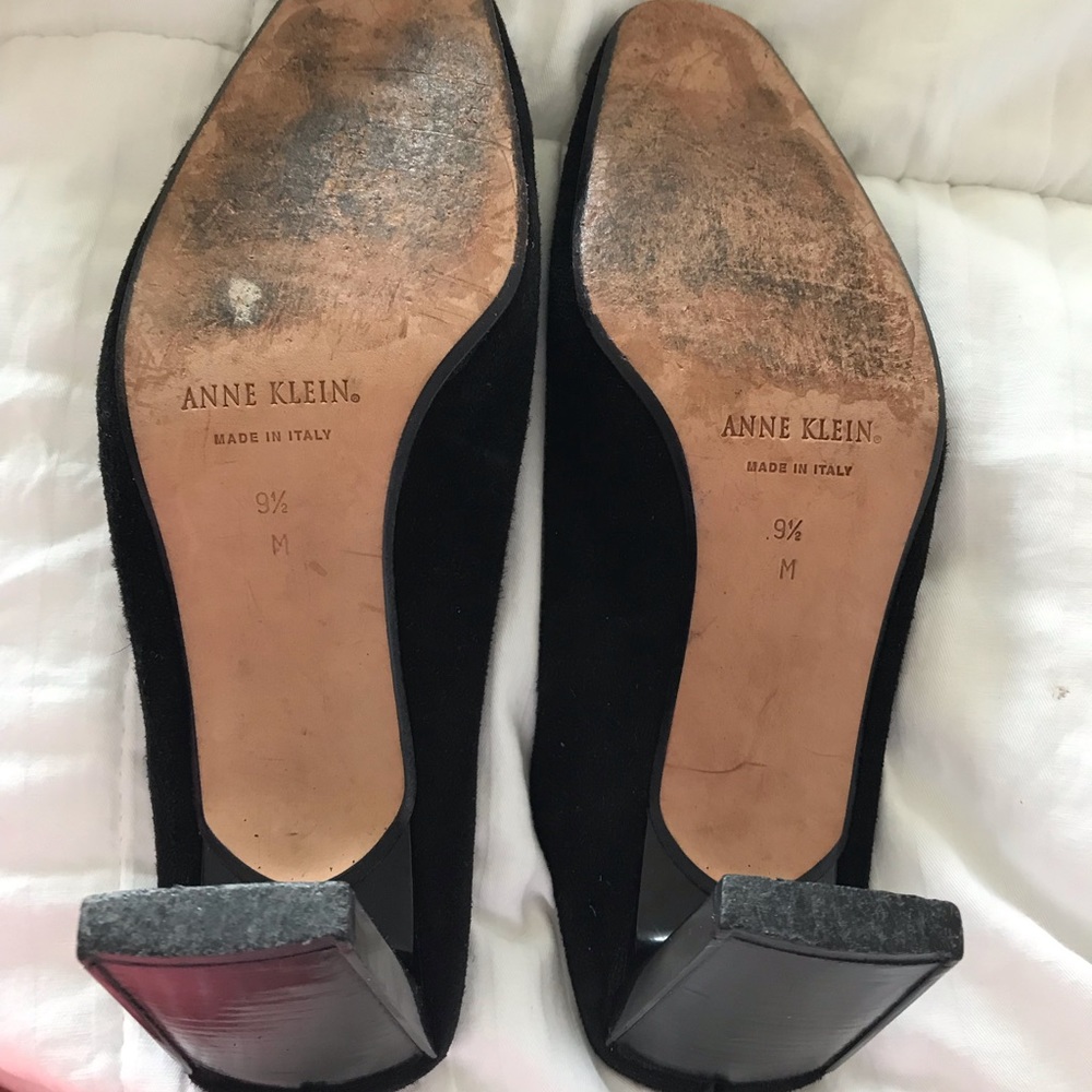 Anne Klein Collection Shoes - Picture 3 of 3